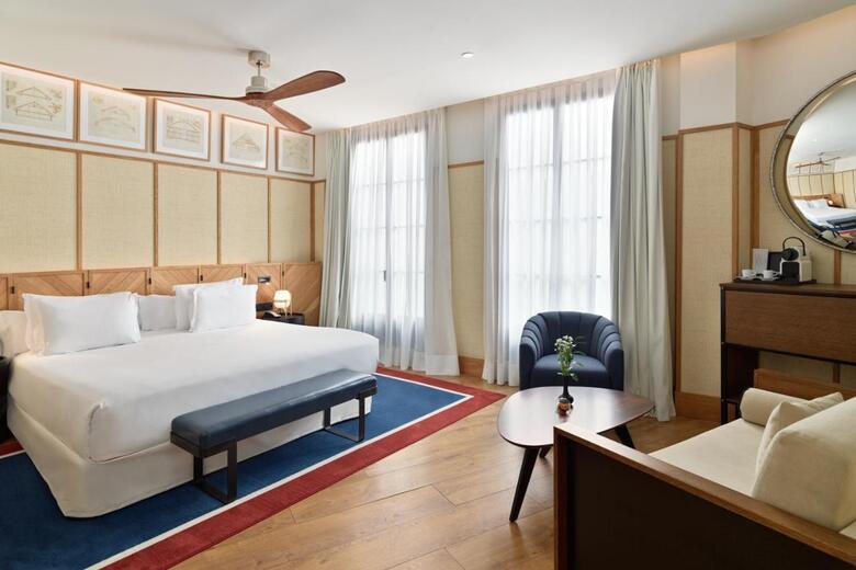 Hotel H10 Madison