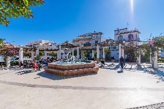 Apartamentos Centro Nerja Canovas Marimel