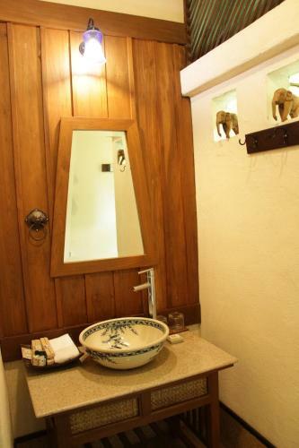 Hotel Horizon Village & Resort