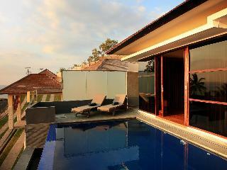 Hotel Lima Satu Resort By Baio