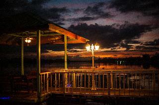 Hotel Bluemoon Riverside Resort Ubon Ratchathani