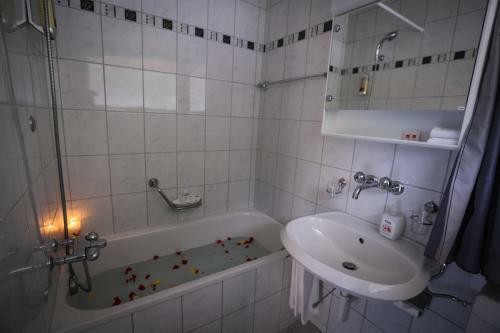 Aparthotel India Village Guesthouse