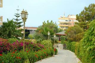 Larina Resort & Spa Hotel