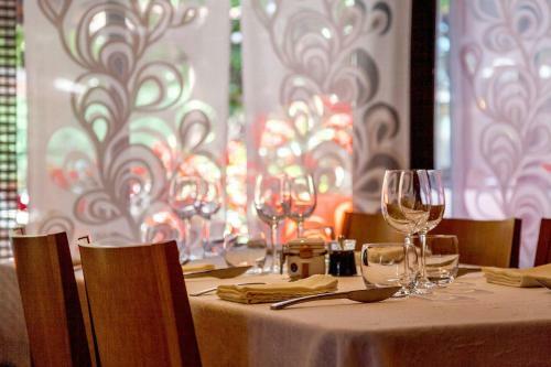Hotel Logis Auberge Cigaloise
