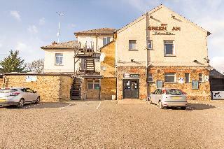 Oyo The Green Man Pub And Hotel