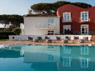 Coluccia Hotel & Beach Club