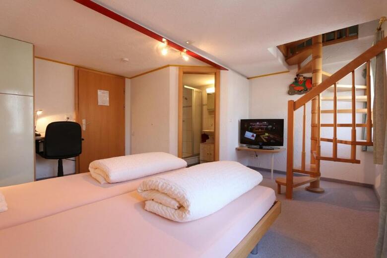 Matterhorn Valley Hotel Alpina