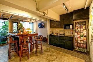 Salee Hostel