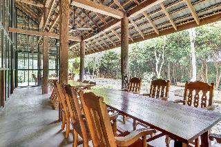 Oyo 787 Ngeeb Bed & Breakfast