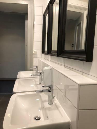 Albergue Vevey Hotel & Guesthouse