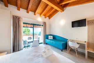 Hotel Desenzano Glam Village
