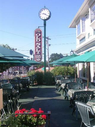 Hotel Lamie's Inn & Old Salt Restaurant
