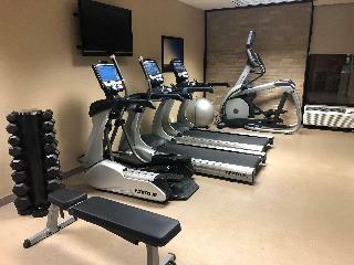 Surestay Plus Hotel By Bw Houston Energy Corridor
