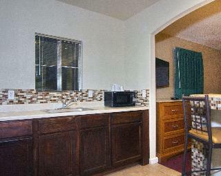 Hotel Rodeway Inn Near Coachella