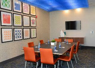 Hotel Holiday Inn Express And Suites Pittsburgh - Monroe