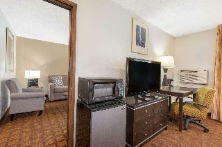 Hotel Baymont By Wyndham Roseburg