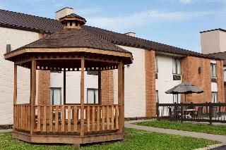 Hotel Baymont By Wyndham Rocky Mount