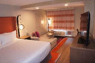 La Quinta Inn Suites By Wyndham Perry