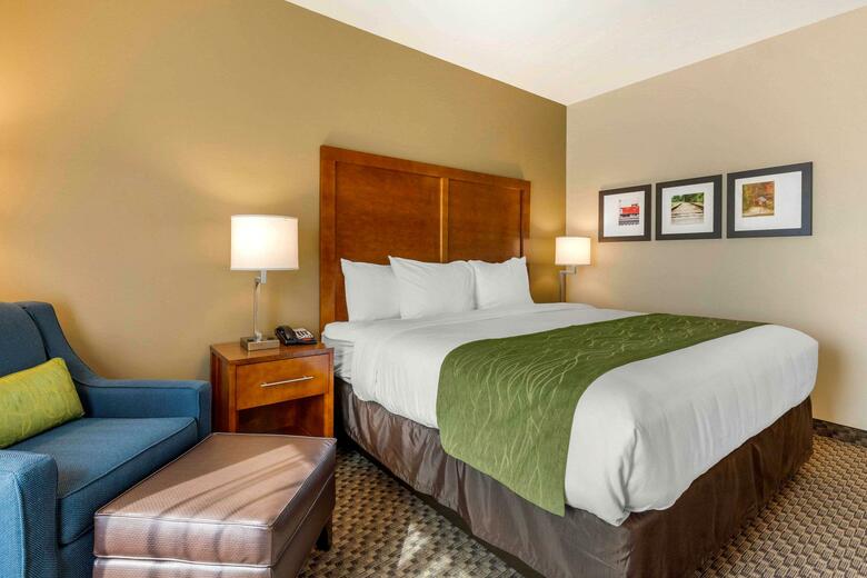 Hotel Comfort Inn Suites