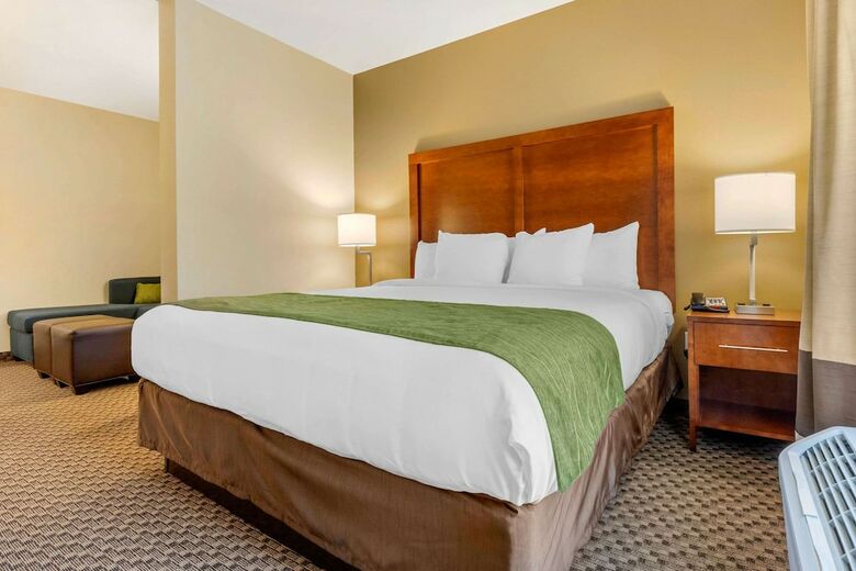 Hotel Comfort Inn Suites
