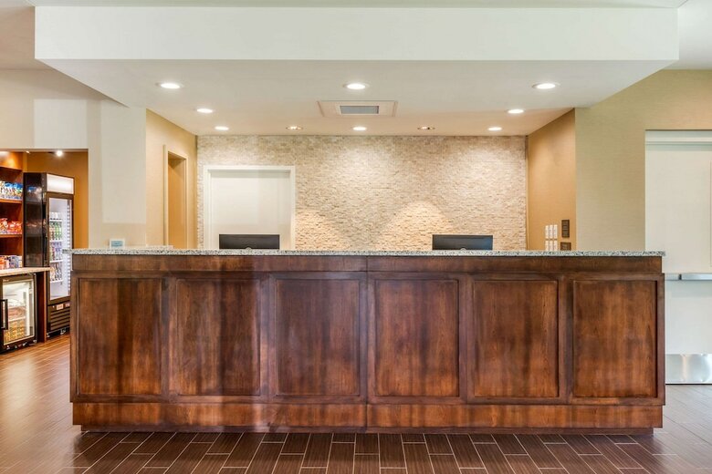 Hotel Comfort Inn Suites