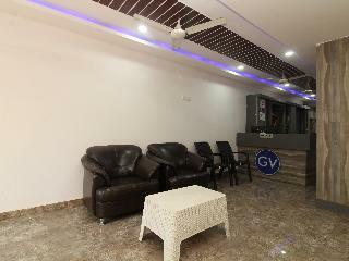 Hotel Spot On 38162 Sree Guru Lodge