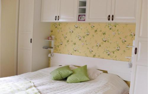 Holiday Home Ekebol F�lmyren Kl�ssbol