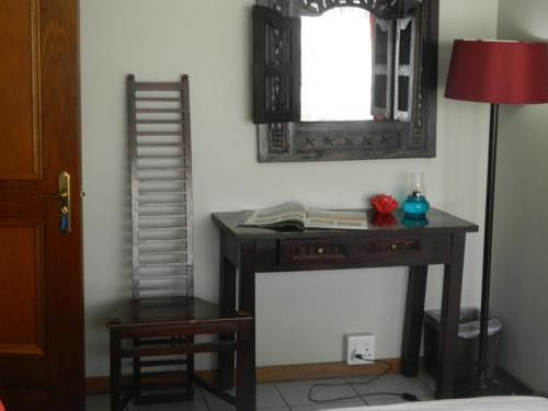 Hostal Edelweiss Corporate Guest House