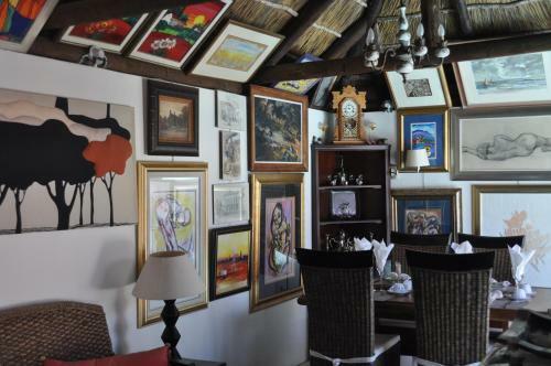 Hostal Pelican Place Guest Cottages