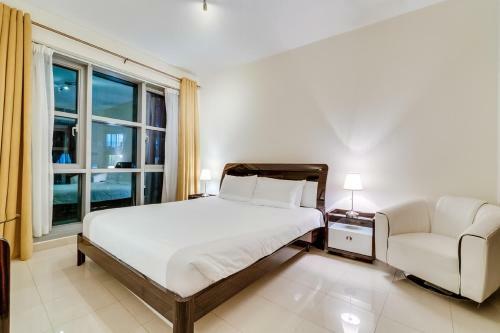 Westside Ease By Emaar Epic One Bedroom Apartment