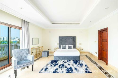 Villa Lux - The Dubai Paradise Palace