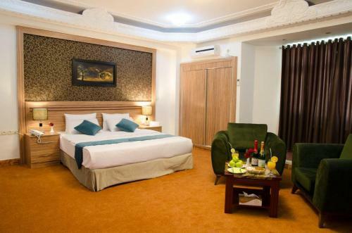 Arg Hotel