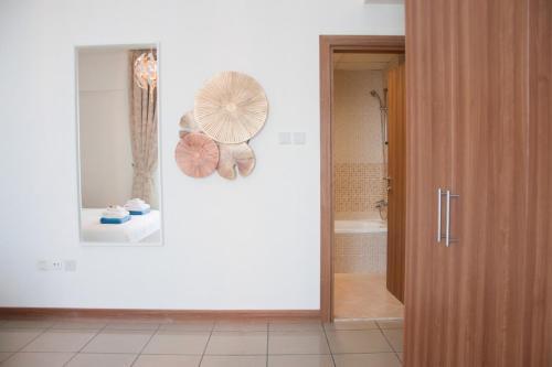 Apartamento Upgraded 2 Bd W Sea Views - Accommodates 6!