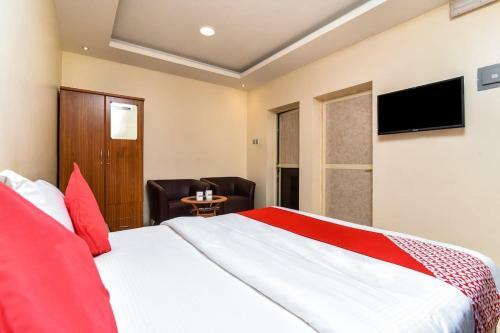 Hostal Royal Plaza Residence