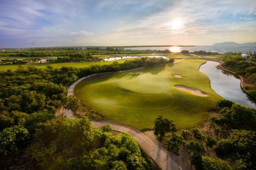 Hotel Cuisinart Golf Resort & Spa