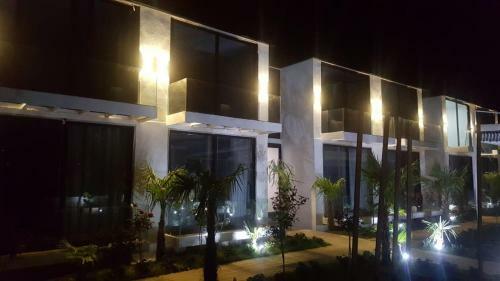 Hotel Summer Land