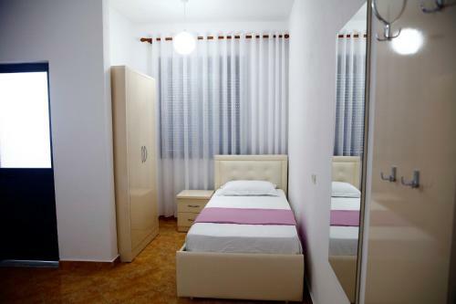 Hotel Tirona