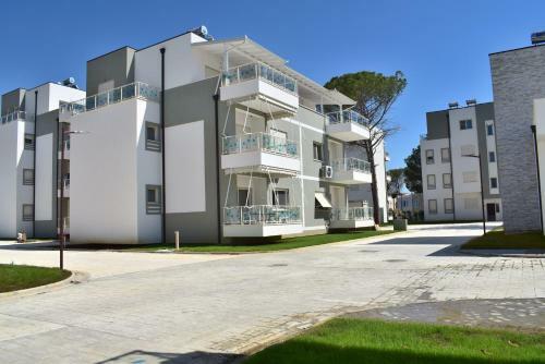 Perla Grey Apartment - 191