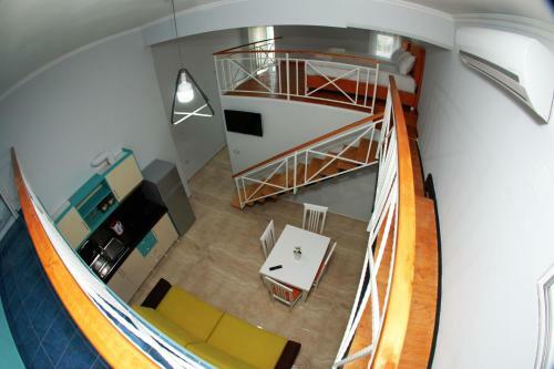 Crown Deluxe Apartments
