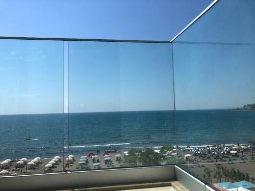 Hotel Bar Restaurant Triumf Shengjin
