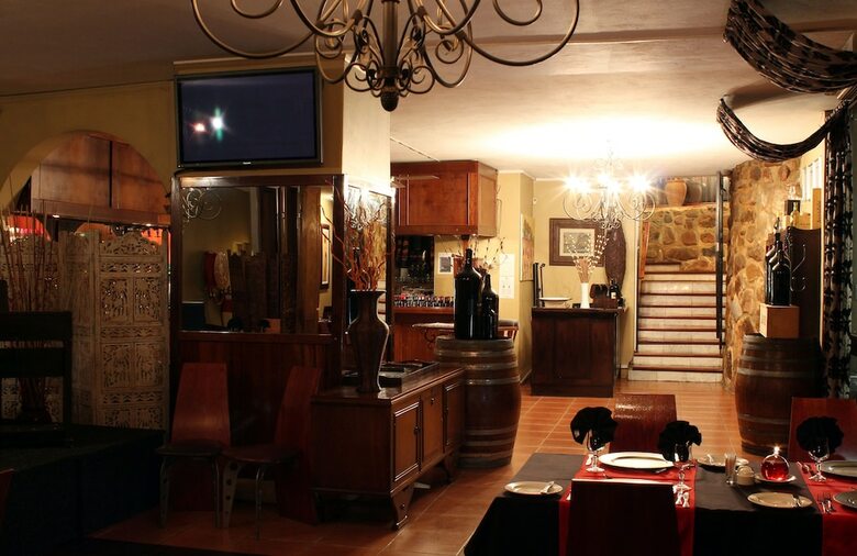 Hostal Casa Toscana Lodge