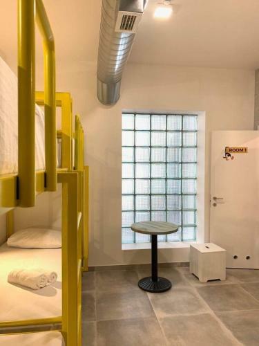 Duck Hostel