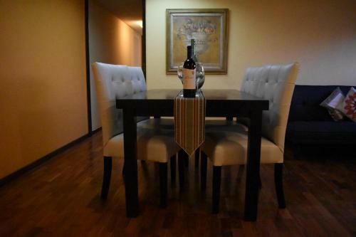 Apartamento Departamento C�ntrico Con Cochera