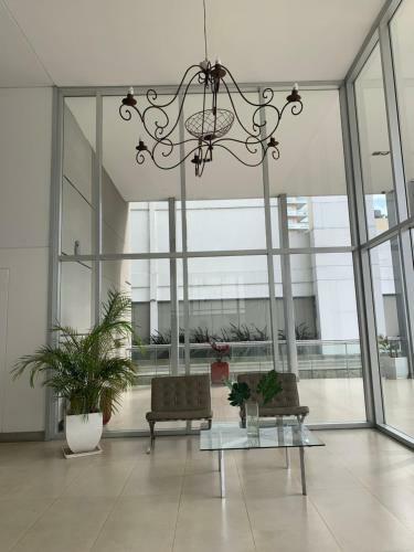Apartamento Eugene Olivos Al Rio, Temporal