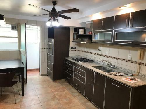 Apartamento Cabildo Y Juramento Con Parrilla
