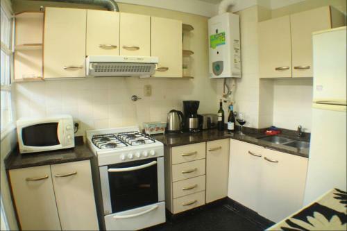 Apartamento Departamento Recoleta Con Balcon