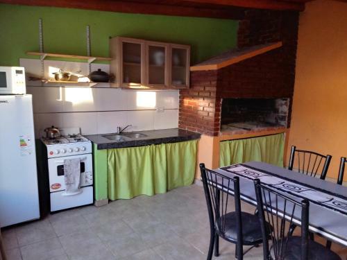 Apartamento Monoambiente A 400 Mts de Termas