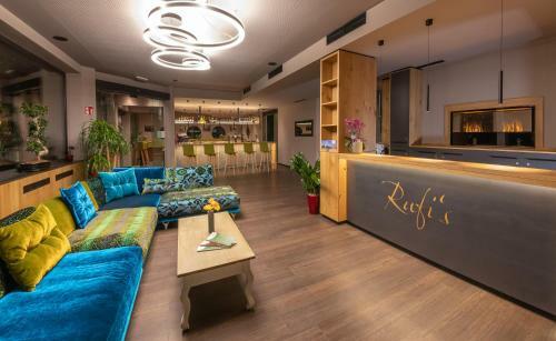 Rufi's Hotel & Apartments