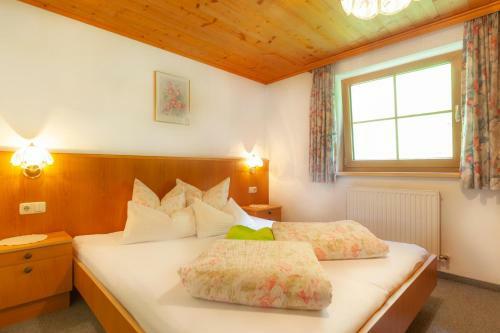 Apart Christine