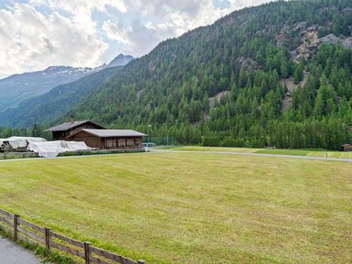 Hilltop Apartment In Zwieselstein With Terrace
